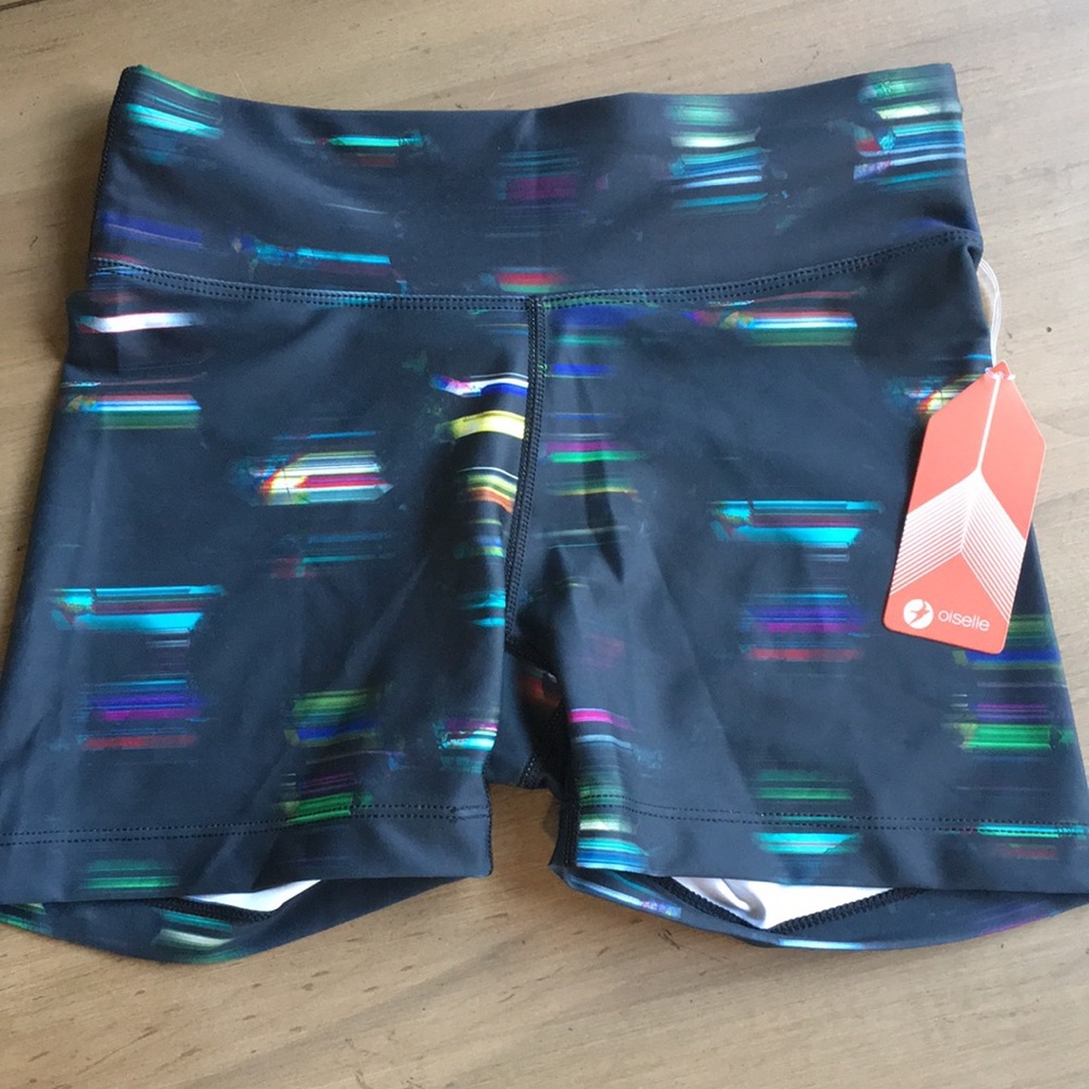 NWT Oiselle Spandos Shorts - small